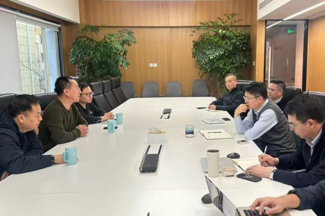 头号玩家官网登录入口拜访腾云筑科，共商合作发展